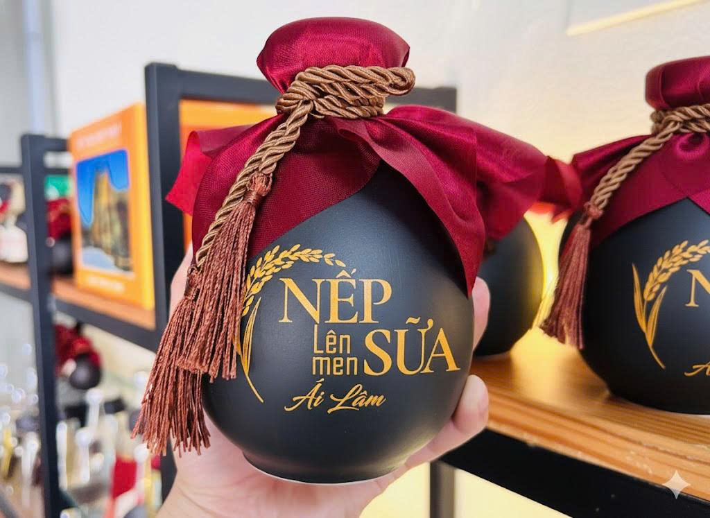 Rượu Nếp Sữa lên men Ái Lâm - Loại ĐẶC BIỆT ủ 6 tháng